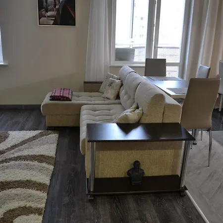 Best Apartments: Lips ♥ Апартаменты Минск